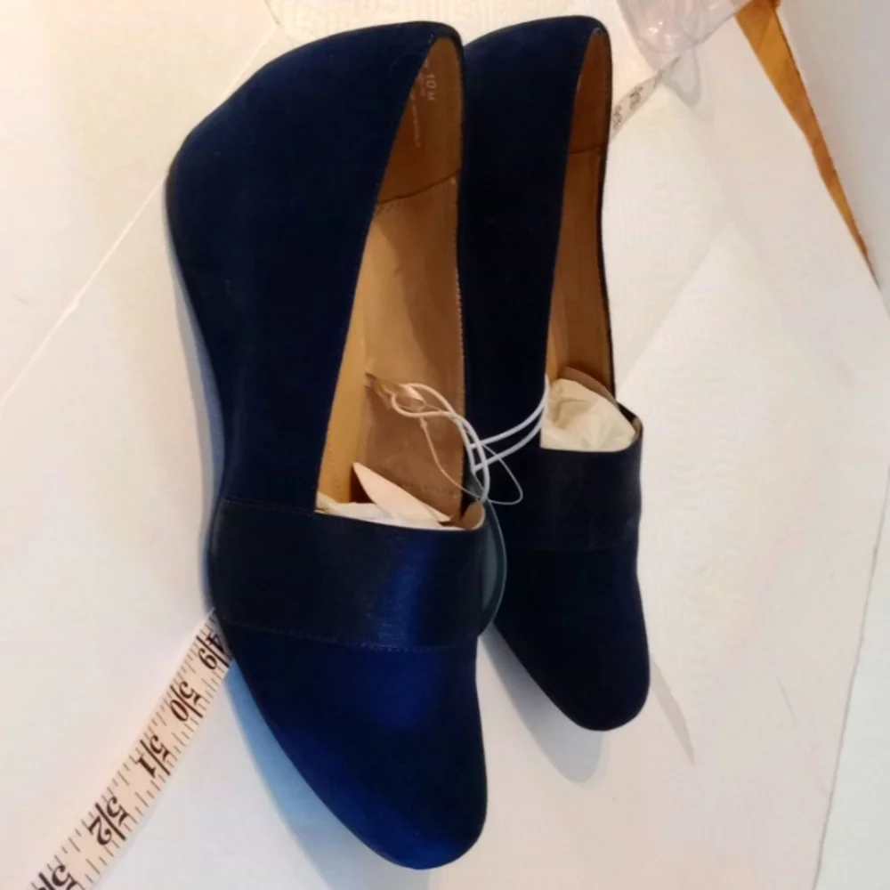 Andrew‎ Geller NWT Blue Wedge Slip Ons Sz.10